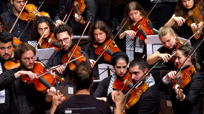 Nationaal Jeugdorkest en Palestijns Jeugdorkest © Jan Kapsenberg