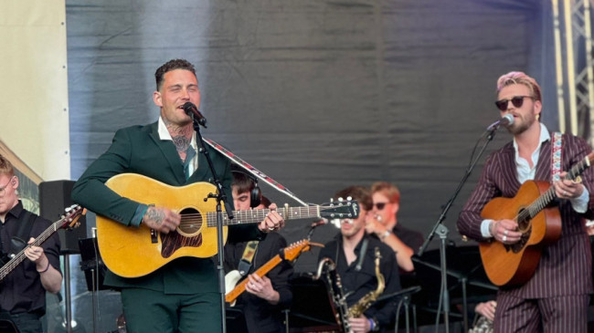 Maaiveld 2024, Douwe Bob, NJO Poporkest, Johan Plomp